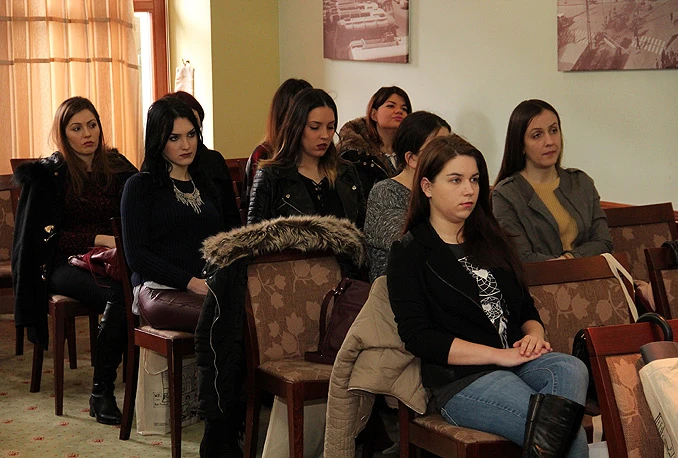 Mostarcima će biti predstavljen zbornik "Kada se sretnu feminizam i religija"
