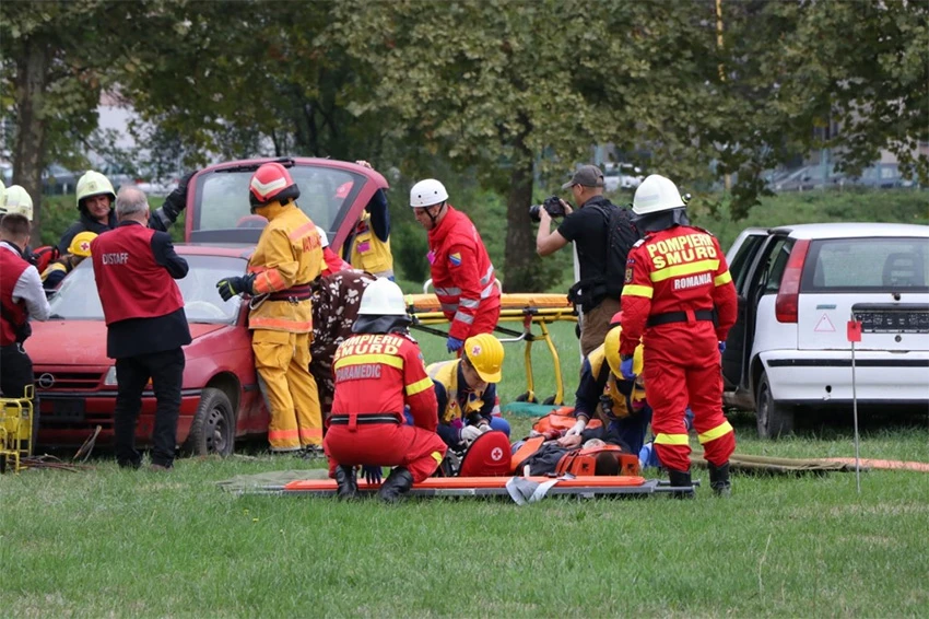 Nakon eksplozije i kemijskog incidenta uslijedila je akcija vatrogasaca i medicinskih timova