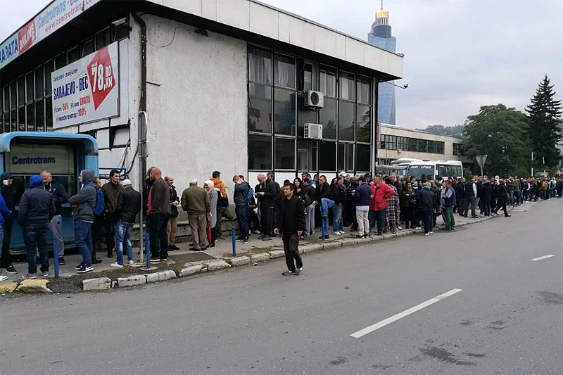 Euforija uoči utakmice BiH - Belgija: U redu za ulaznice čekali od četiri sata ujutro