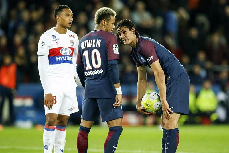 Cavani odbio milijun eura bonusa zbog jedanaesteraca
