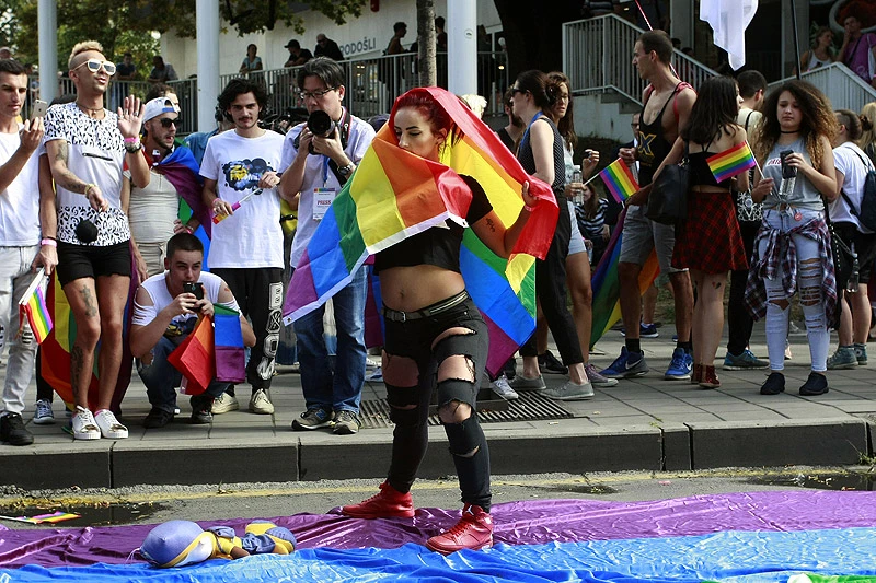 Gay parada u Podgorici održana bez incidenata