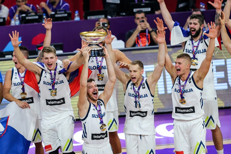 Dragić šokirao nakon osvajanja zlata: Povlačim se iz reprezentacije