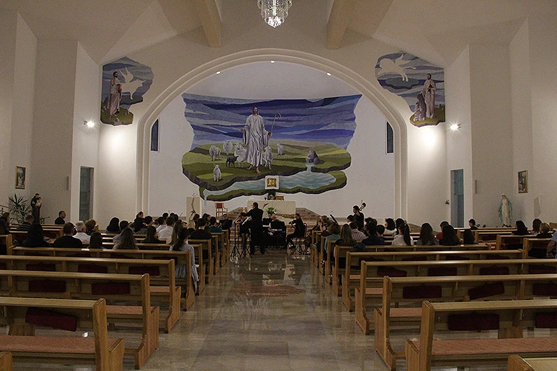 Mostar: Simfonijski orkestar u novu sezonu krenuo iz crkve