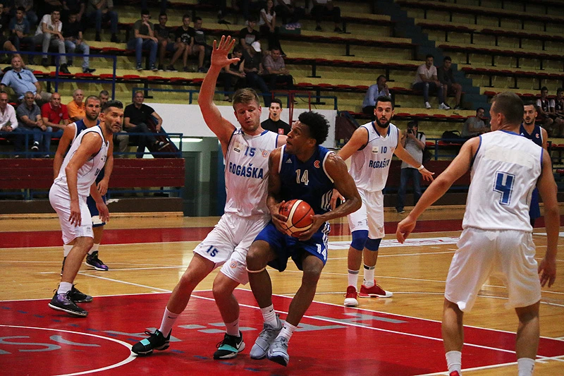 Zrinjski i Cibona u finalu