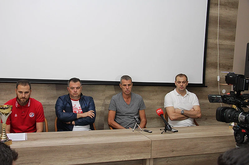 VIDEO | Večeras polufinalni susreti košarkaškog turnira ''Marijofil Džidić''