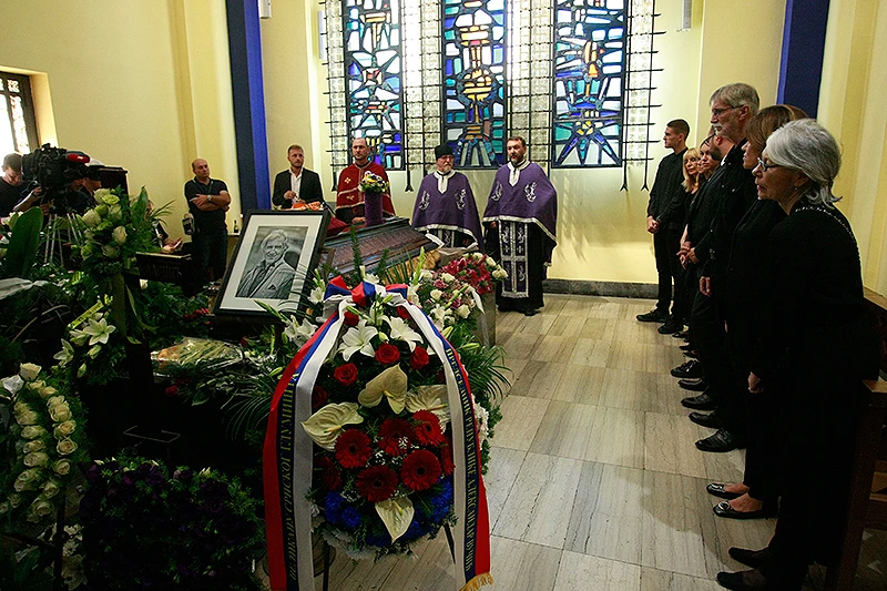 Oproštaj od Ljubiše Samardžića: A sad adio Smoki
