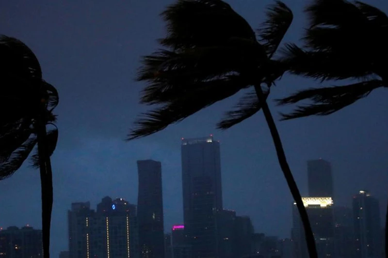 Zbog uragana Irma pola Floride bez struje