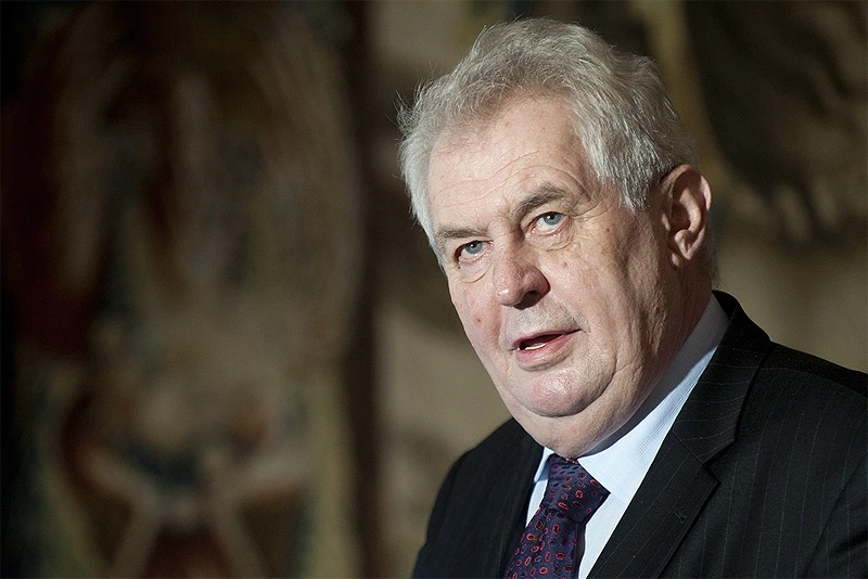 Zeman: U BiH se već vijore crne zastave Islamske države