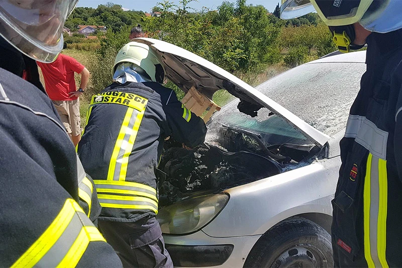 Deset požara u HNŽ-u