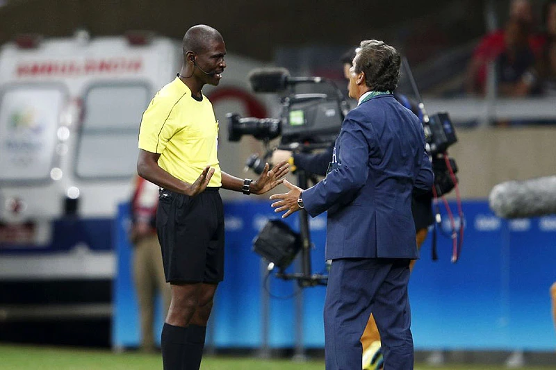 FIFA zbog suca ponavlja kvalifikacijsku utakmicu
