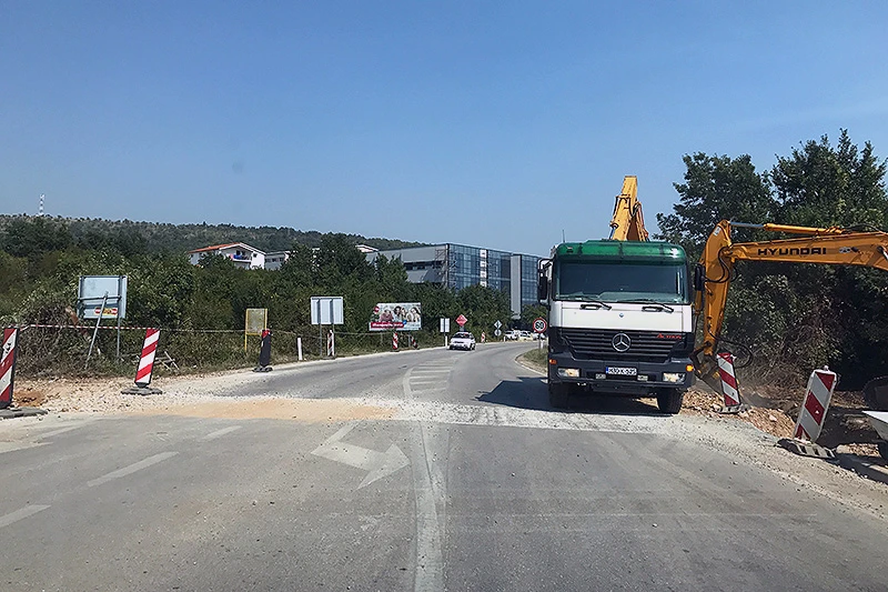 Zbog radova na širokobriješkoj Obilaznici prometuje se usporeno