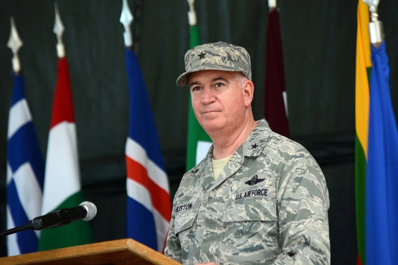 Huston: NATO će nastaviti surađivati s institucijama BiH
