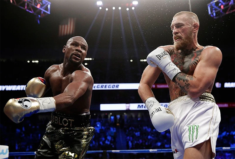 VIDEO | Mayweather pobijedio McGregora u 10. rundi