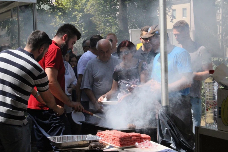 U BiH održan prvi festival posvećen ćevapu