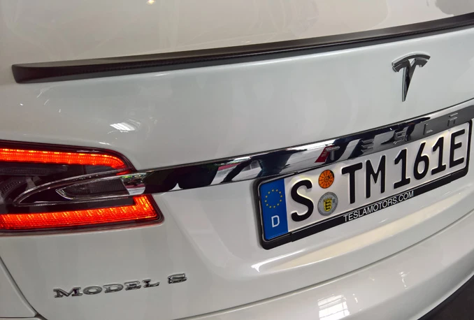 Njemački ministar okoliša vratio Teslu jer je neudobna i jedva može prevaliti 300 km