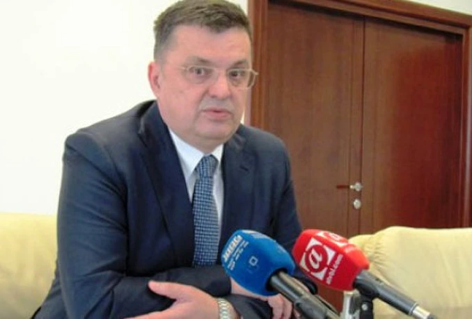 Ostavka ili smjena ministra financija RS-a