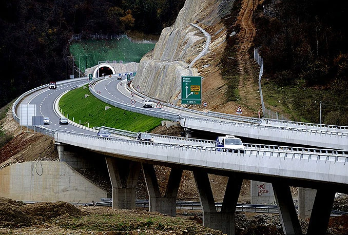 Autoceste FBiH - Za šest mjeseci naplaćeno 17,8 milijuna KM od putarina u FBiH