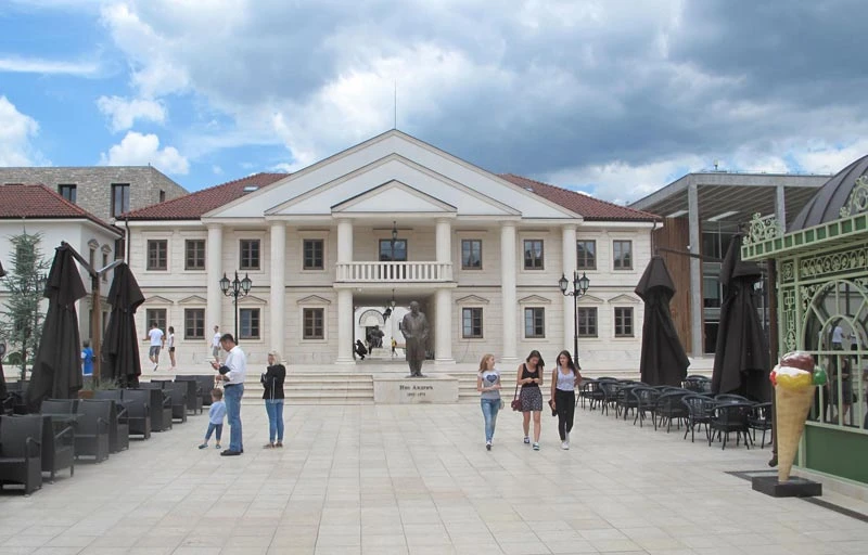 ''Andrićgrad'' poslovao s gubitkom, revizori upozoravaju na "rizik" po RS