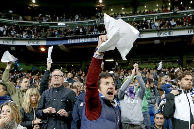 Prosvjed bijelim rupčićima planiran za uzvrat protiv Barce na Bernabeu