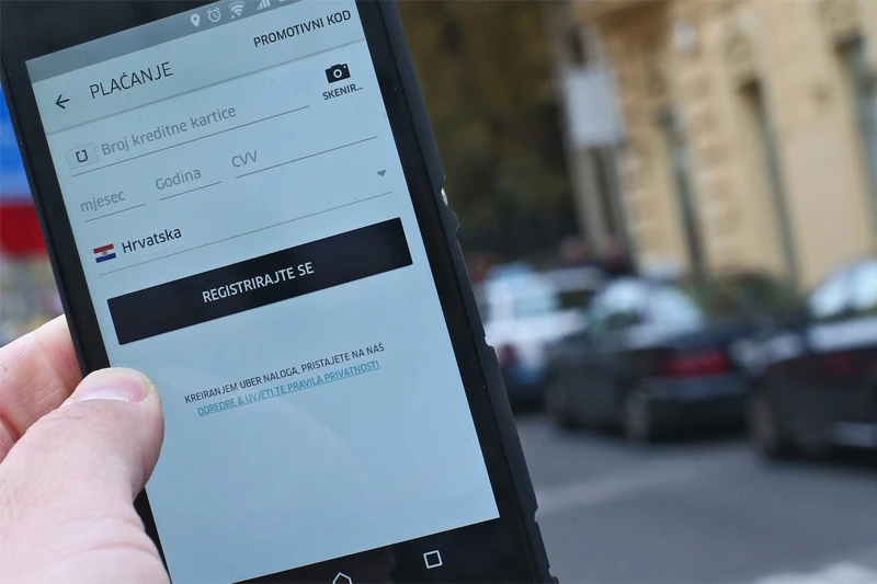 Uber uvodi chat za komunikaciju korisnika i vozača