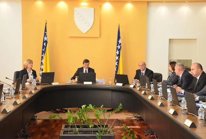 Preseljava Vlada Federacije