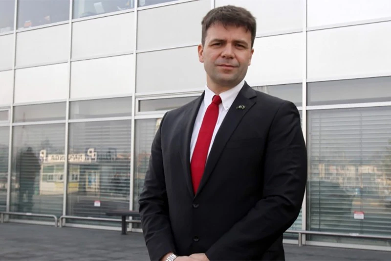 Makarević demantira: Ne tuže mene, ja tužim
