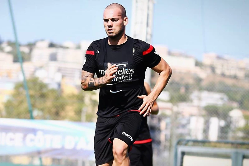 Sneijder potpisao za Nicu