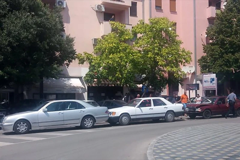 Lančani sudar Mercedesa u Ljubuškom