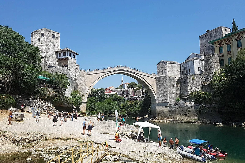 U Hercegovini pretežno vedro, temperature do 38 °C