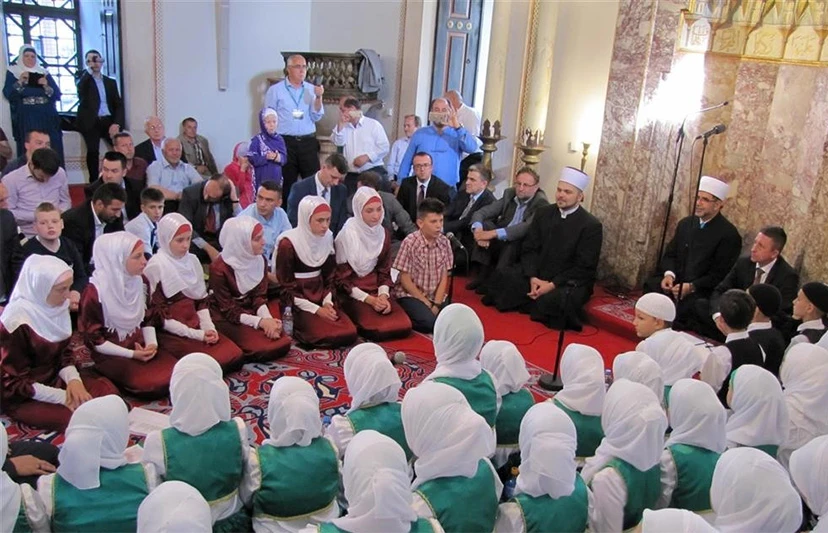 U Mostaru susreti stipendista Fonda 'Bošnjaci' i Rijaseta IZ u BiH