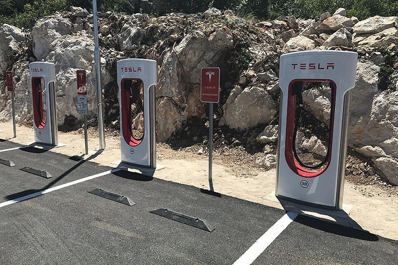 Danska ima više električnih nego običnih benzinskih crpki