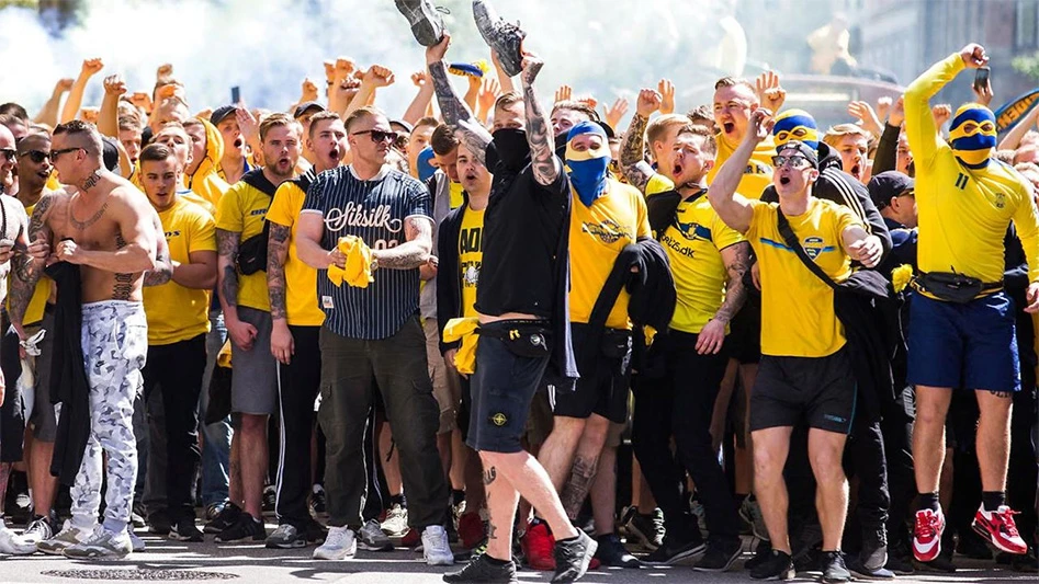 Torcidu napali danski huligani 