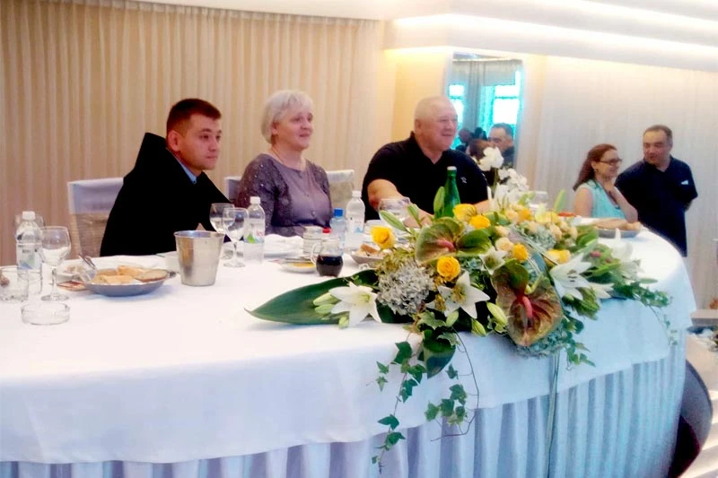 Fra Augustin, sin ministra Čordaša, služio mladu misu