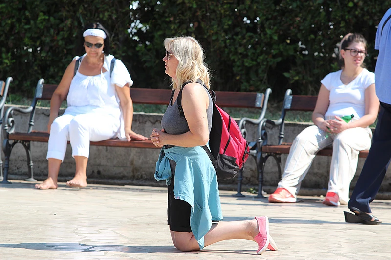 Hodočasnici iz cijelog svijeta u Međugorju, traju pripreme za proslavu sv. Jakova