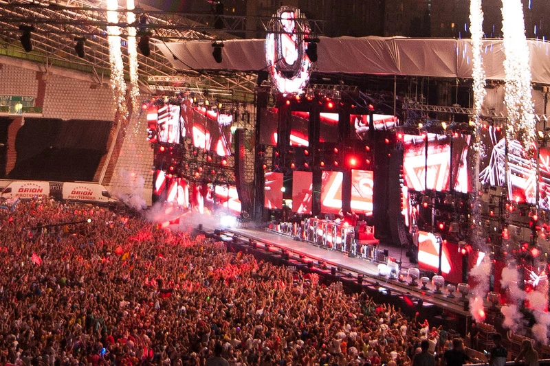 Bljesak donosi dio atmosfere s prve večeri Ultra Europe Festivala