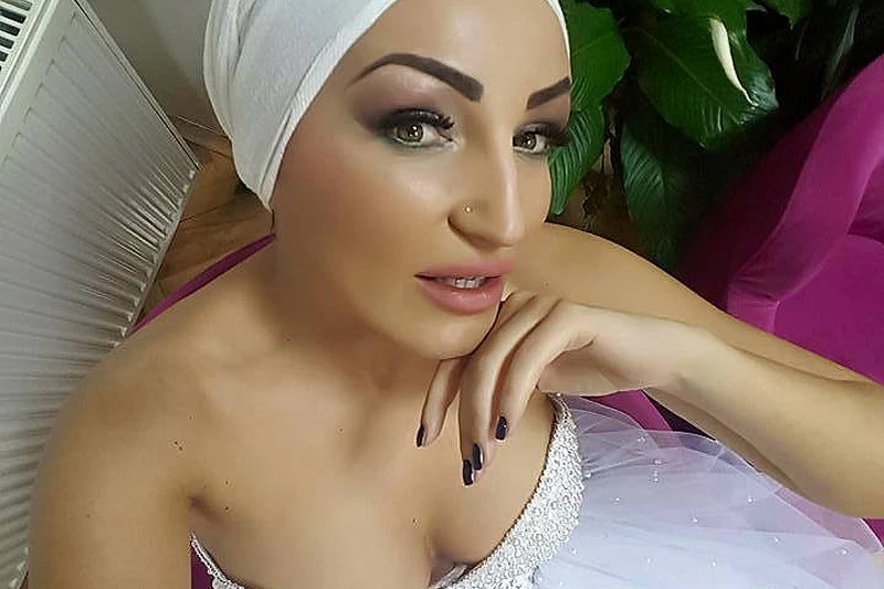 U Sarajevu ju napali zbog golog ramena: Gamad beduinska, mrš!