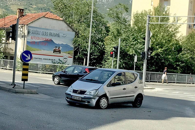 Mostar: Novi sudar na vrhu Avenije