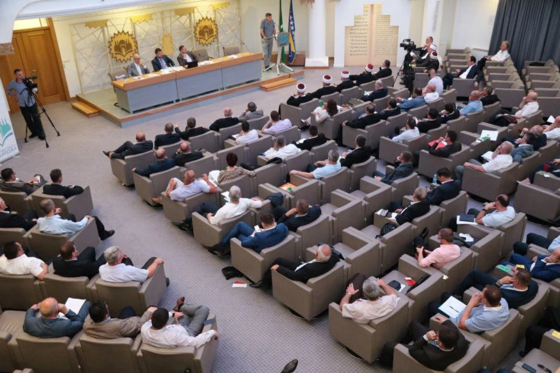Prekinuta sjednica sabora IZ u BiH: Nema dogovora oko dnevnog reda