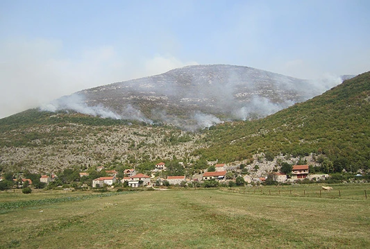 Kiša ugasila požar u Trebinju