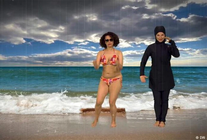 Burkini i bikini: Sloboda skidanja ili sloboda pokrivanja?