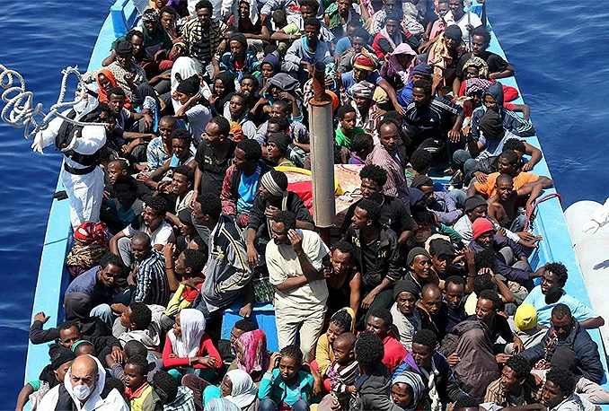 Španjolska obalna straža spasila više od 200 migranata iz Sredozemnog mora