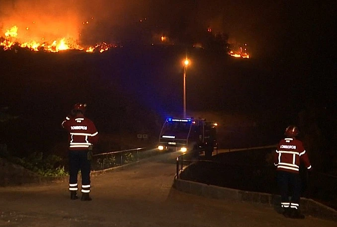 Srušio se zrakoplov koji je gasio katastrofalne požare