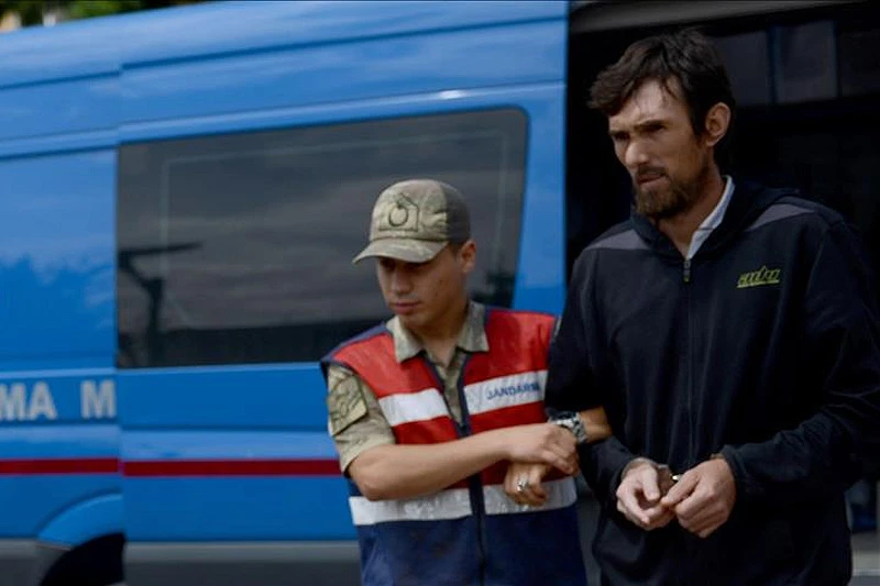 VIDEO | ISIL-ovac iz BiH uhićen u Turskoj s prslukom za samoubojice