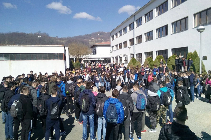 Učenici su pobijedili: Neće biti nove srednje škole u Jajcu