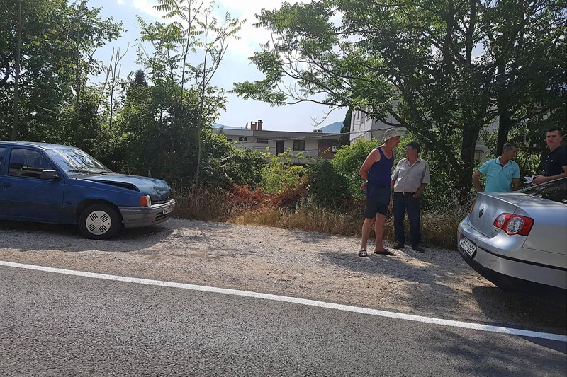 Mostar: Sudar Kadetta i Passata