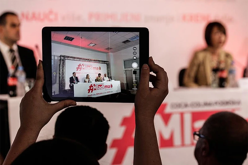 Coca Cola podržava mlade - pomaže im da budu kompetentni na tržištu
