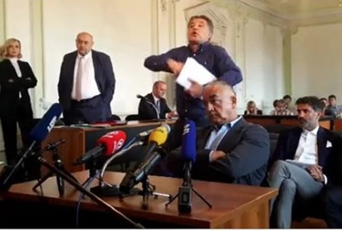 VIDEO | Mamić otjerao odvjetnike, a oni mu odgovorili ''Ma na koga se ti dereš''