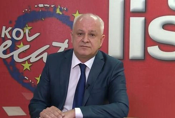Objavljena zbirka kolumni Joze Pavkovića "Urednikov pečat"