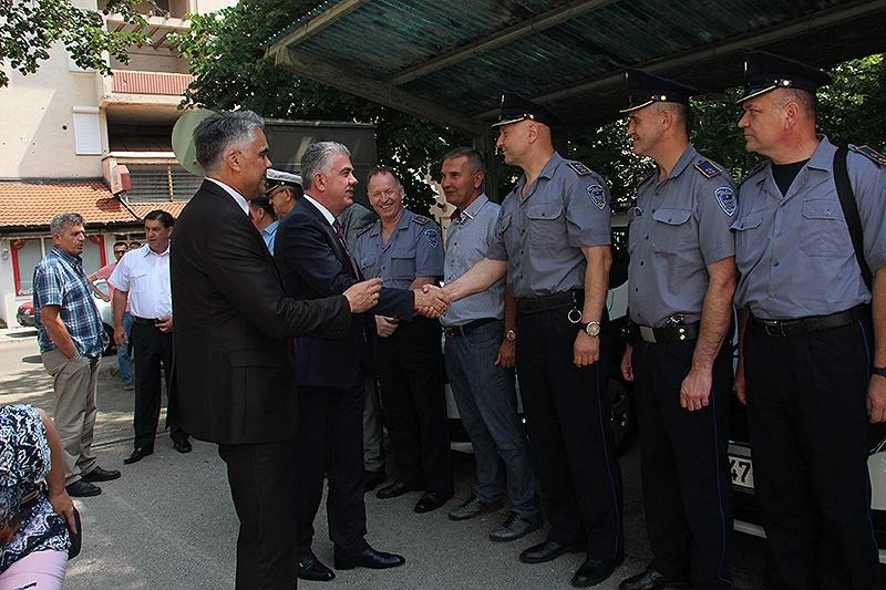 VIDEO | Mostar: Policija dobila još novih vozila
