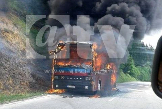 Autobus planuo tijekom vožnje, djeca evakuirana